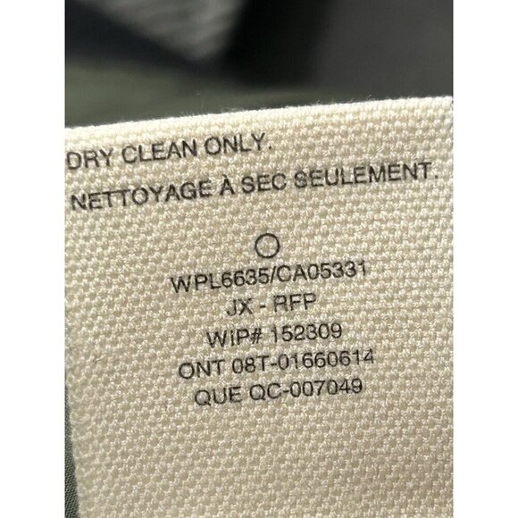 Woolrich Gray and White Plaid Vest - Picture 7 of 13